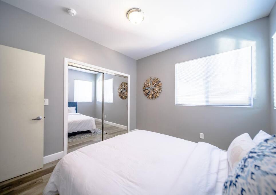 4bd Townhome Sleeps 10 Near Usc/dtla/expo Apartment