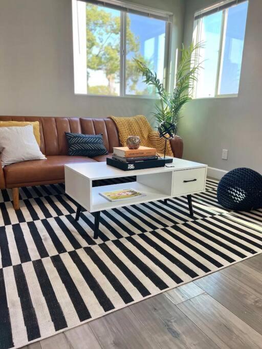 4bd Townhome Sleeps 10 Near Usc/dtla/expo Apartment